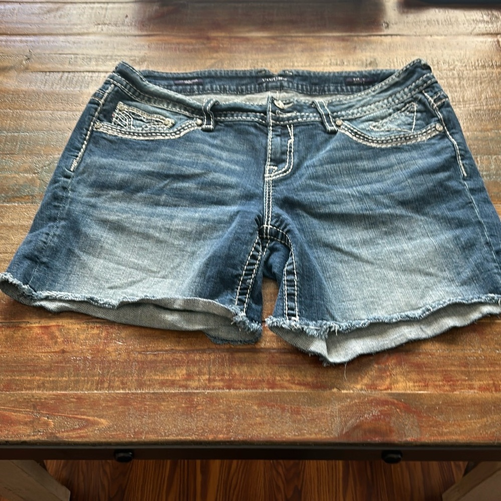 Cute Vigoss shorts